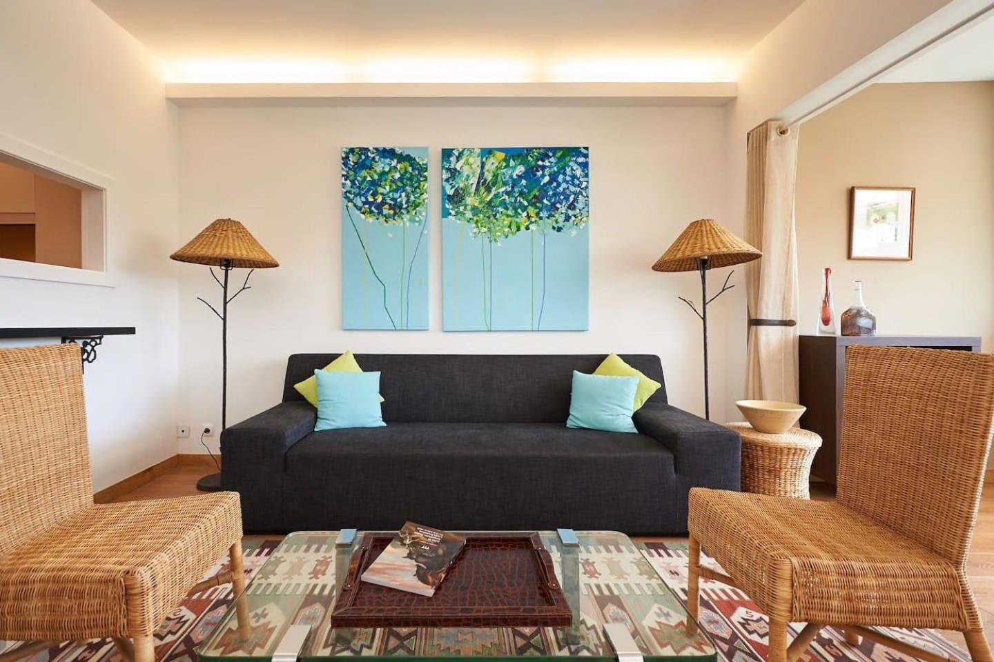 Sea View 2 Mins Walk To Beach And Estoril Casino Bagian luar foto
